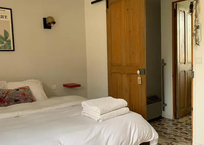 Charmante Maison Avec Terrasse , Clim , Wifi
